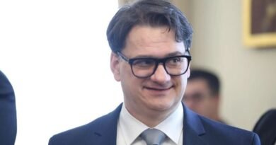 Министърът на културата Мариян Бачев