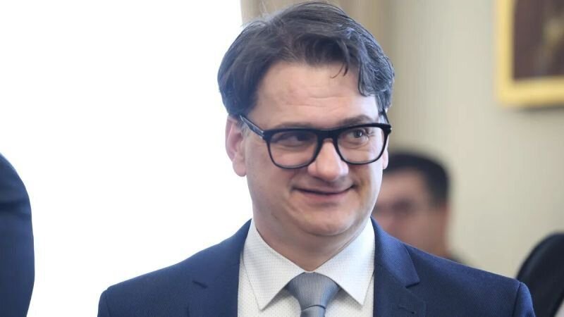 Министърът на културата Мариян Бачев