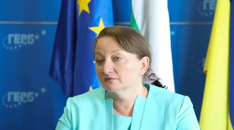 Деница Сачева