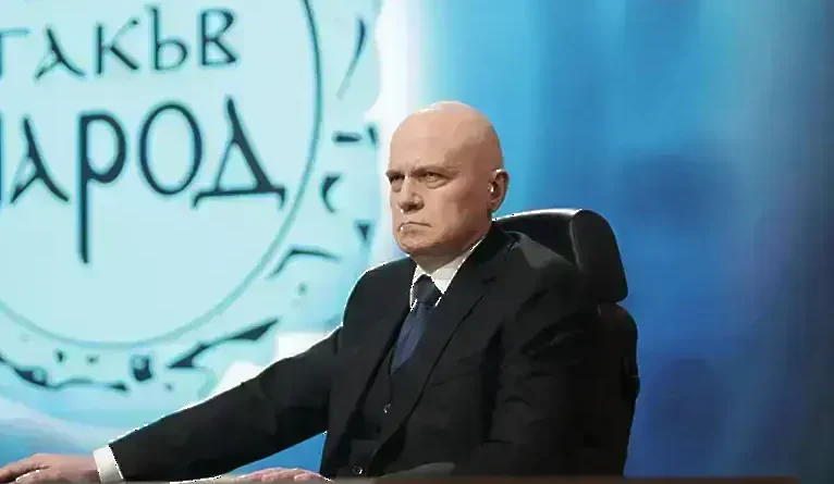 Слави Трифонов