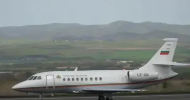 Реконструираната писта на летище Бургас бе инспектирана от „Фалкон“