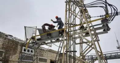 Удари по пристанища сринаха морския износ на руски петрол до нива от лятото на 2024 г.