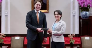 Сяо Би-кхим акцентира на усилията за мир и стабилност в Тайванския проток