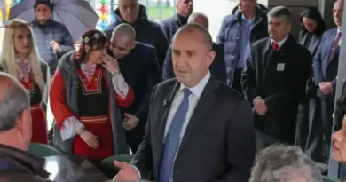 Радев: Сега е моментът България да се раздели с модела Борисов-Пеевски