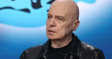 Слави Трифонов отчете броя на приятелите си — 23 861 и благодари