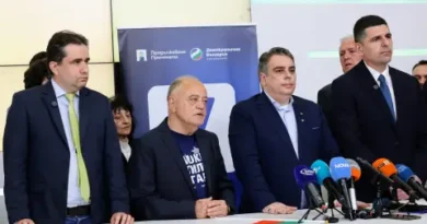 ПП свиква лидерска среща с ДСБ и ДБ — ДСБ потвърди, отговор от ДБ няма