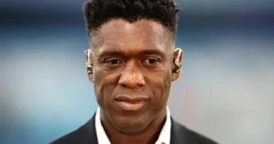 Зеедорф възхвали Хвича Кварацхелия като водещата звезда в момента