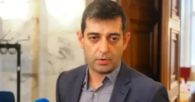 Николай Вълканов: Фирмите често са принудени да привличат служители от конкуренцията, за да останат конкурентни