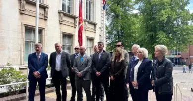 Reform UK премахна украинското знаме от сградата на общинския съвет в Есекс и предизвика спорове