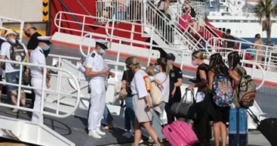 Гърция въведе лимит за заряда на електромобилите при пътуване с фериботи