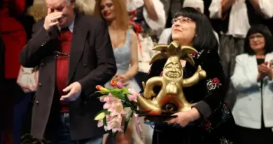Мая Новоселска навършва 62 — от куклената сцена до големия екран