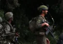 Военните на Израел свалиха два снаряда, прелетели от Ливан