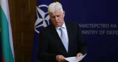 Стоянов ще представлява България на неформален съвет на европейските министри на отбраната в Никозия