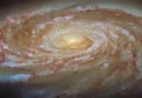 Космически валс на упадъка: Hubble показа как космосът лишава живот спирална галактика