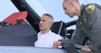 Кандидатът, който да събере десницата: харизма, обединение и защита на европейския курс