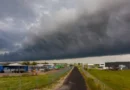 Ураганни бури и риск от торнадо удариха Полша и Румъния