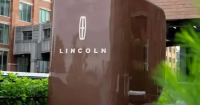 Lincoln откри футуристична капсула за релакс в Ню Йорк — външният ѝ вид предизвика усмивки